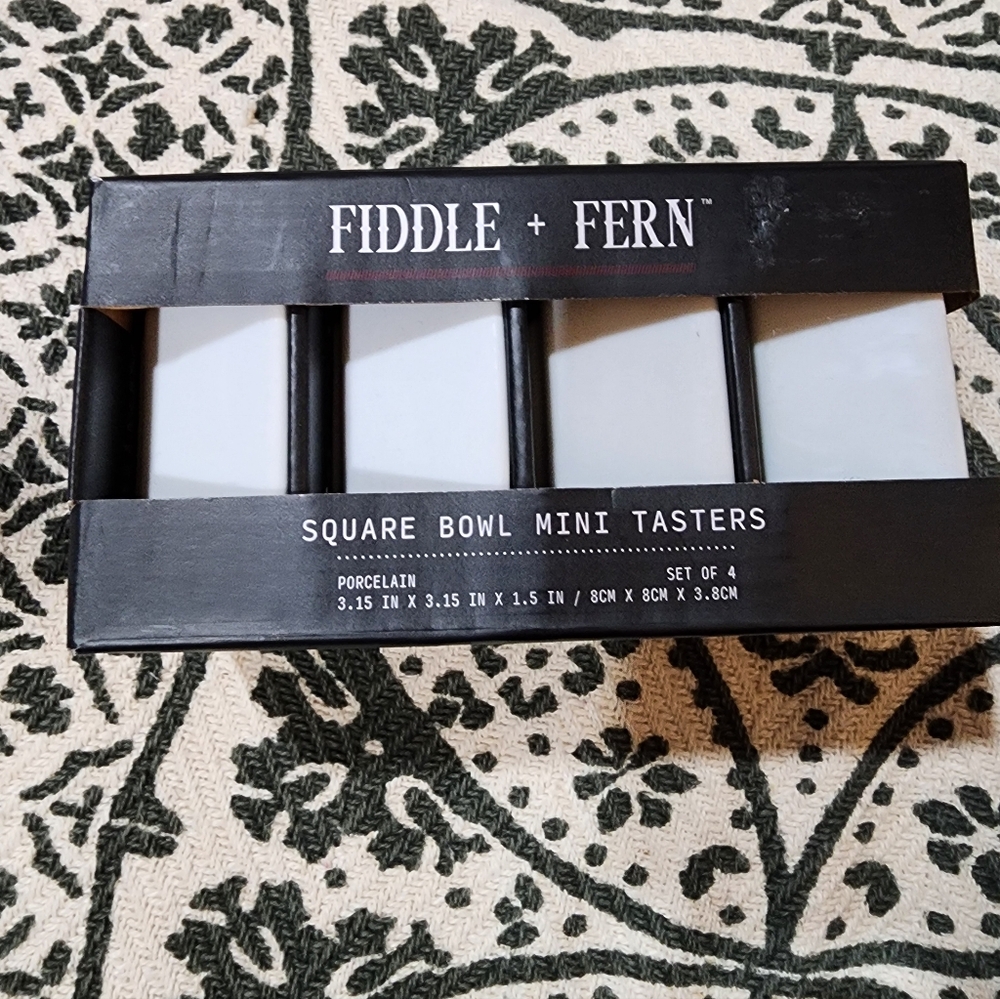 Fiddle + Fern Square Bowl Mini Tasters Set 4
